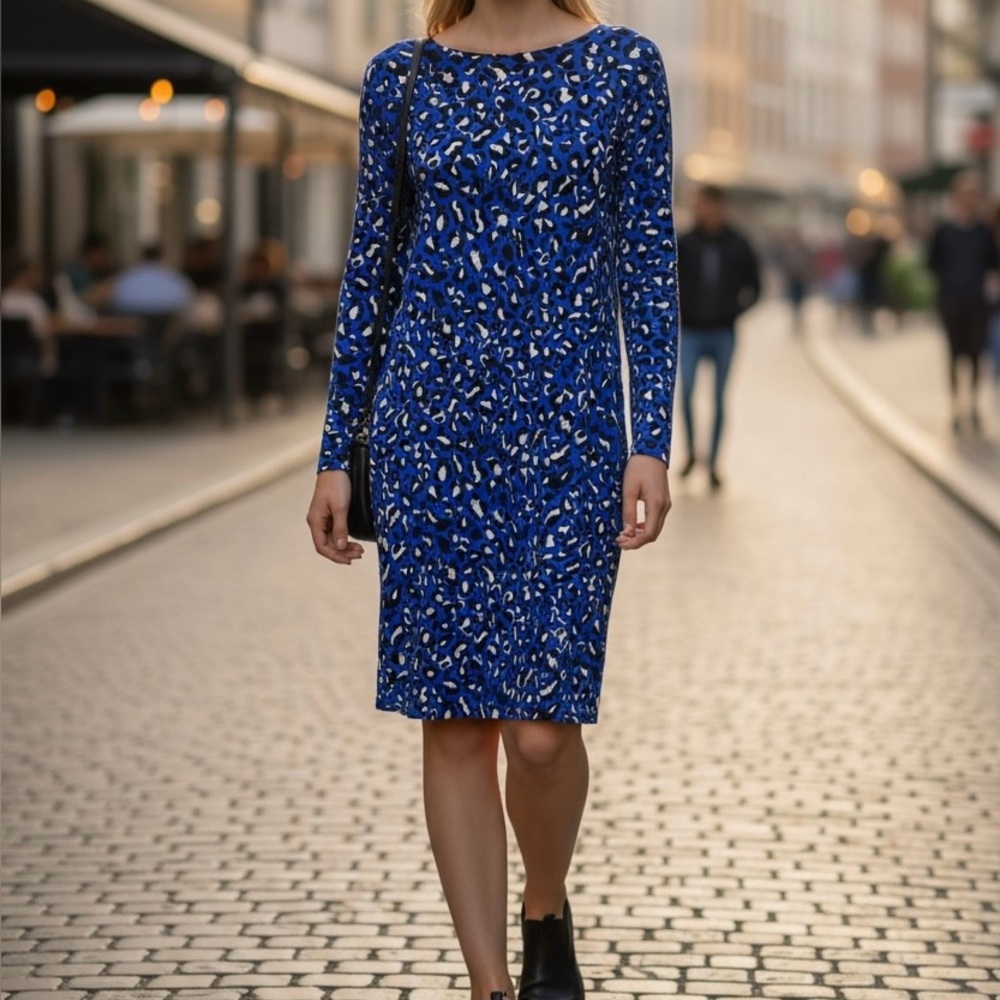 Elegant Blue Leopard Print Dress